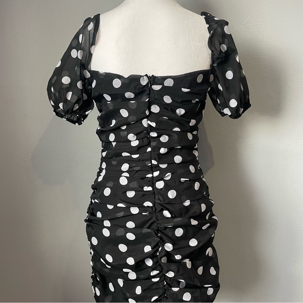 Urban Outfitters black and white polka dot ruched corset dress with puff sleeves - Picture 4 of 11